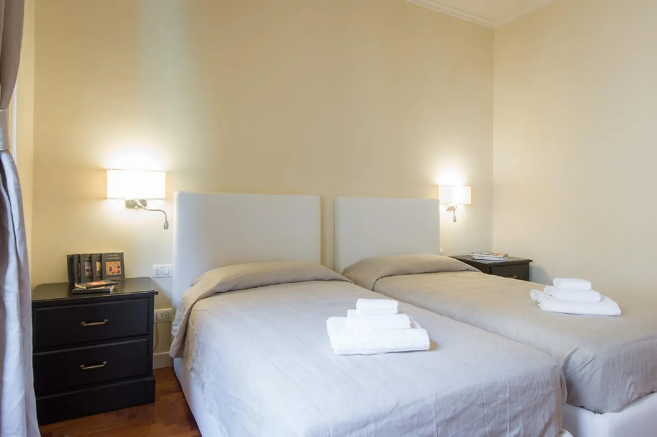 Apartments Florence - Le Por Santa Maria Italy