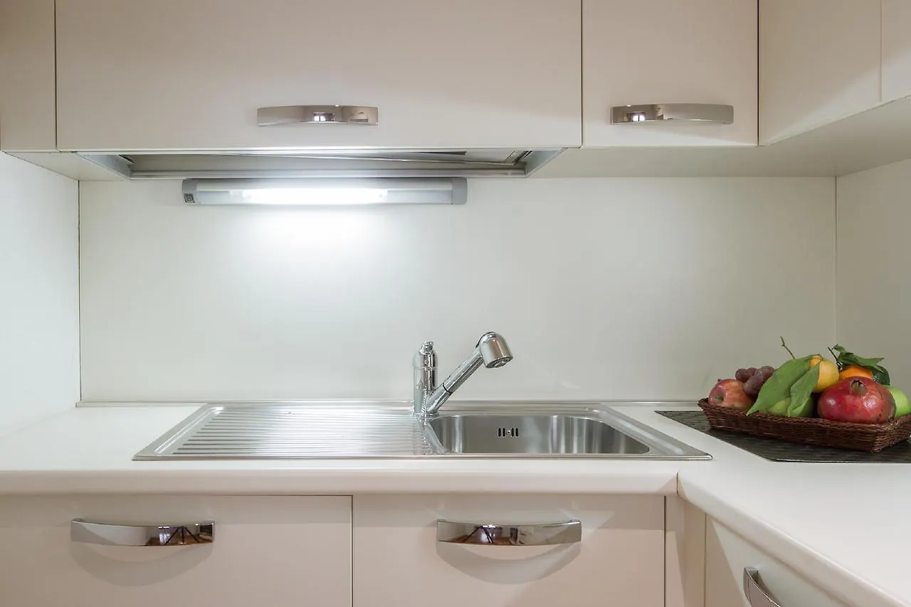 Apartments Florence - Le Por Santa Maria 0*,  Италия